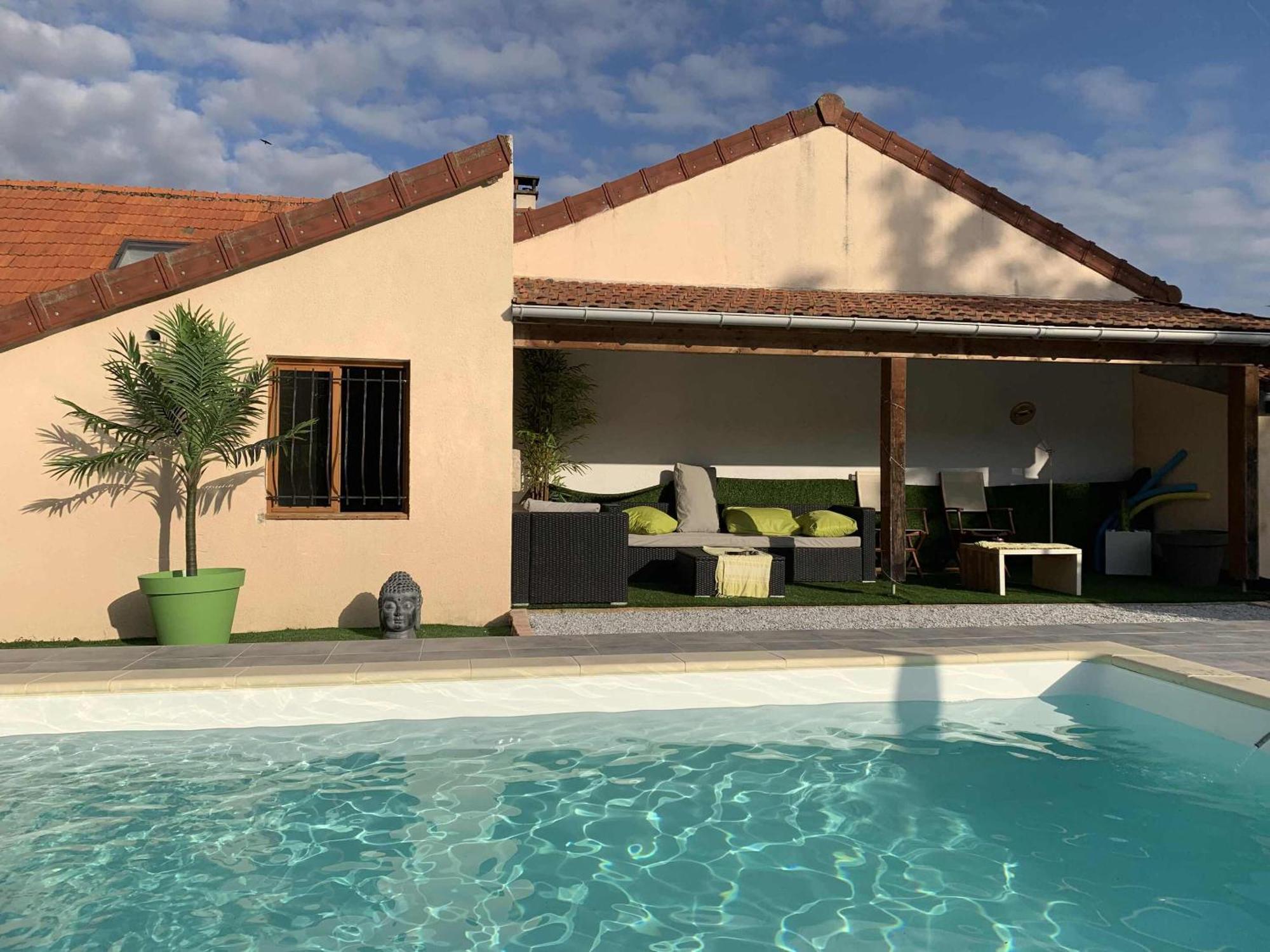 Maison Piscine Et Jacuzzi Saint-Germain-des-Fosses 외부 사진